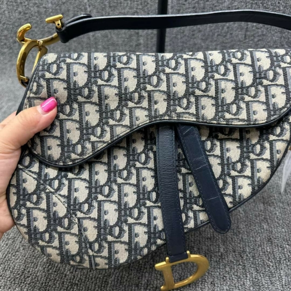 100% Authentic DIOR Saddle Cloth Crossbody bag - Picture 2 of 16